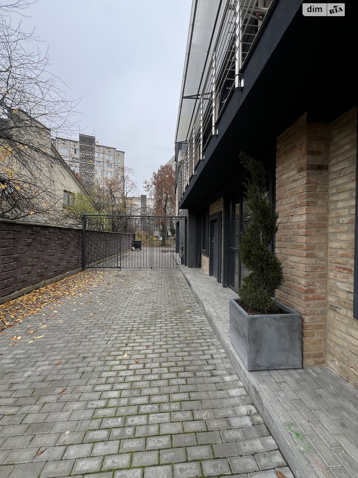 Продаж частини будинку в Рівному, вулиця Савура Клима 17, район 12-школа, 2 кімнати фото 1 Продаж частини будинку в Рівному, вулиця Савура Клима 17, район 12-школа, 2 кімнати фото 1