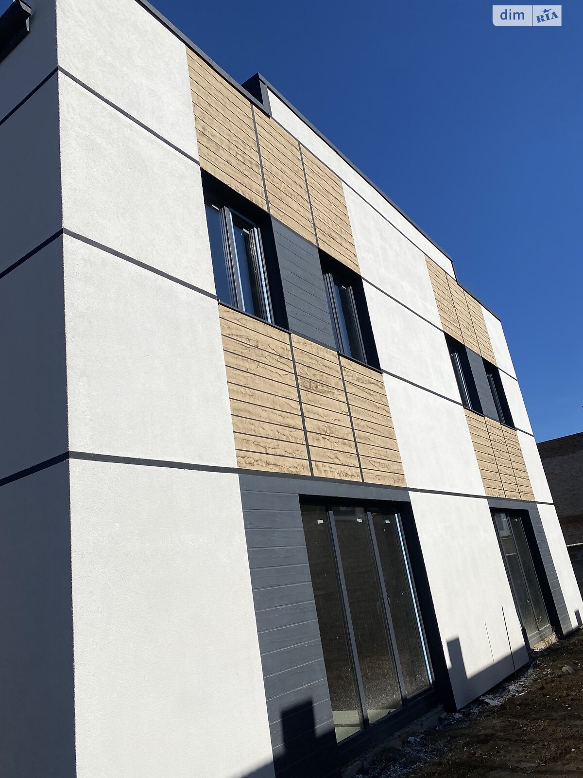 Продажа части дома в Ровно, улица Кулика и Гудачека (Макарова), район Авторынок, 4 комнаты фото 1 Продажа части дома в Ровно, улица Кулика и Гудачека (Макарова), район Авторынок, 4 комнаты фото 1