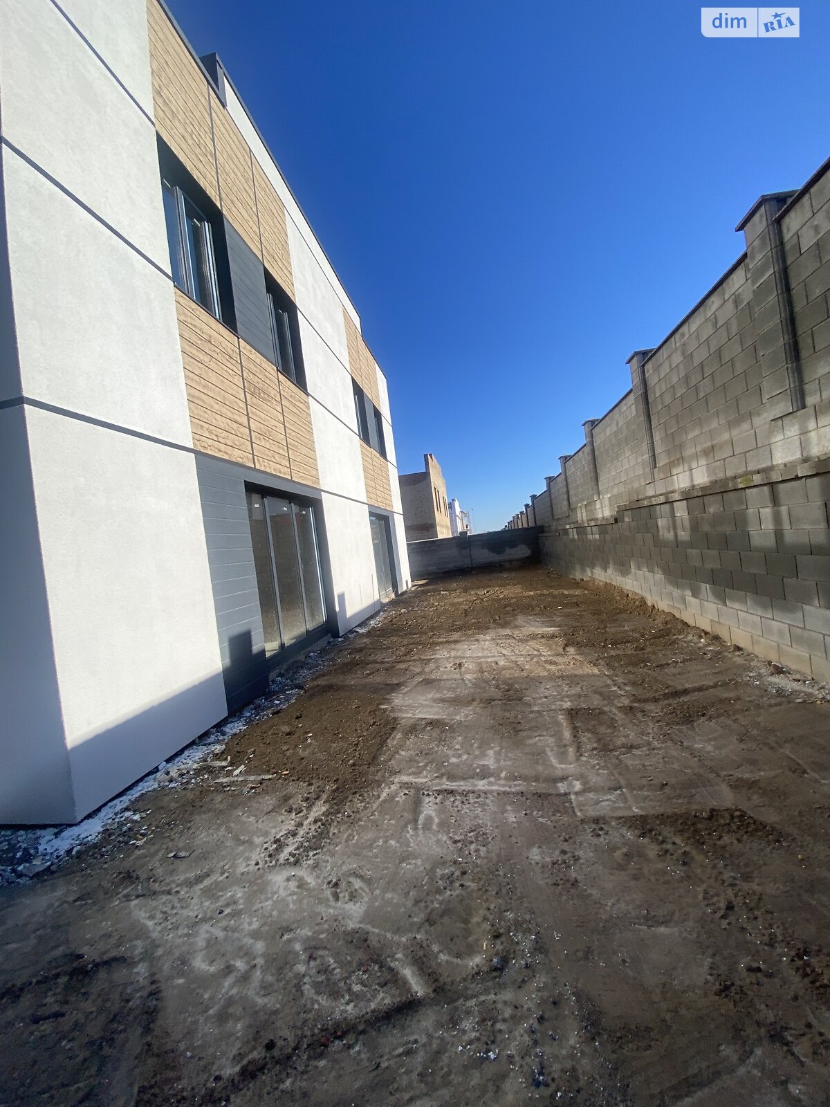 Продажа части дома в Ровно, улица Кулика и Гудачека (Макарова), район Авторынок, 4 комнаты фото 1 Продажа части дома в Ровно, улица Кулика и Гудачека (Макарова), район Авторынок, 4 комнаты фото 1