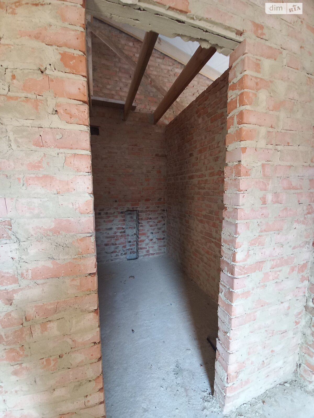 Продажа части дома в Ровно, улица Кулика и Гудачека (Макарова), район Авторынок, 4 комнаты фото 1 Продажа части дома в Ровно, улица Кулика и Гудачека (Макарова), район Авторынок, 4 комнаты фото 1