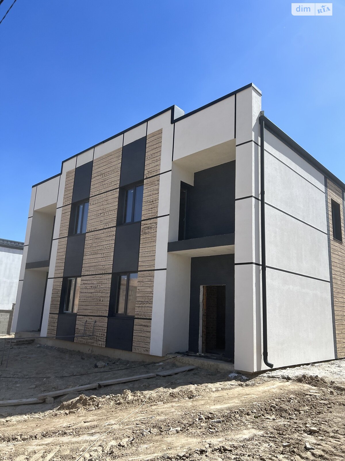 Продажа части дома в Ровно, улица Кулика и Гудачека (Макарова), район Авторынок, 4 комнаты фото 1 Продажа части дома в Ровно, улица Кулика и Гудачека (Макарова), район Авторынок, 4 комнаты фото 1