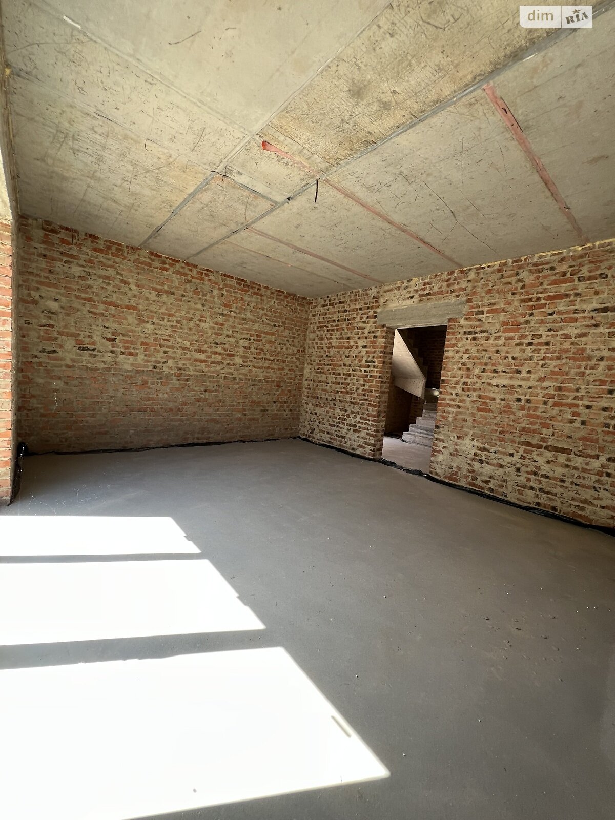 Продажа части дома в Ровно, улица Кулика и Гудачека (Макарова), район Авторынок, 4 комнаты фото 1 Продажа части дома в Ровно, улица Кулика и Гудачека (Макарова), район Авторынок, 4 комнаты фото 1