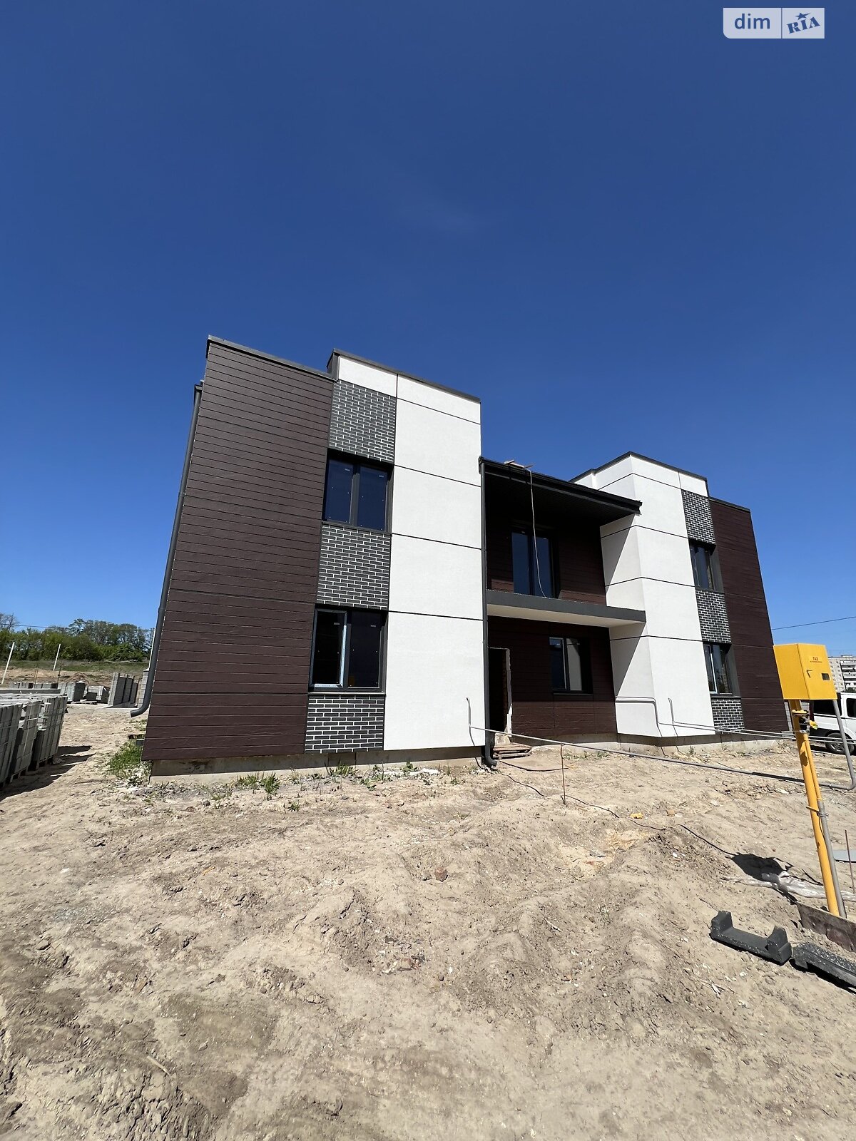 Продажа части дома в Ровно, район Авторынок, 4 комнаты фото 1 Продажа части дома в Ровно, район Авторынок, 4 комнаты фото 1