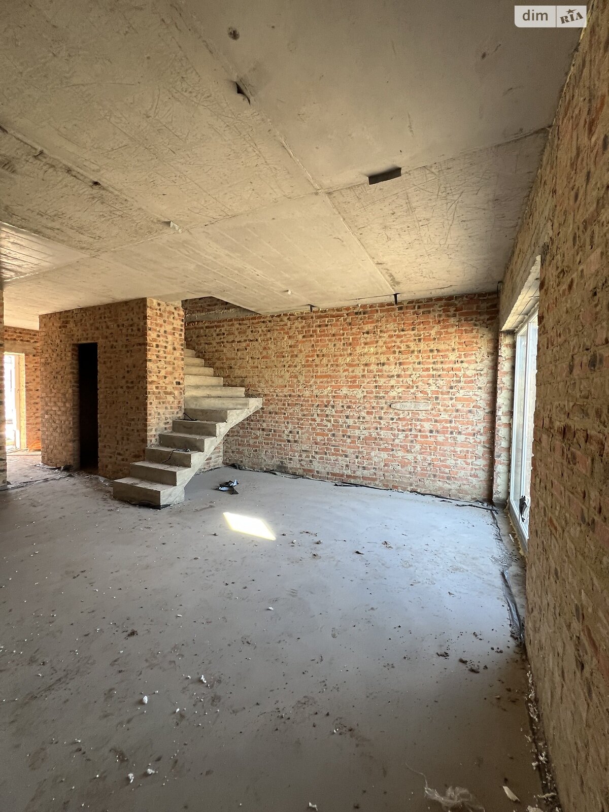Продажа части дома в Ровно, улица Кулика и Гудачека (Макарова), район Авторынок, 4 комнаты фото 1 Продажа части дома в Ровно, улица Кулика и Гудачека (Макарова), район Авторынок, 4 комнаты фото 1