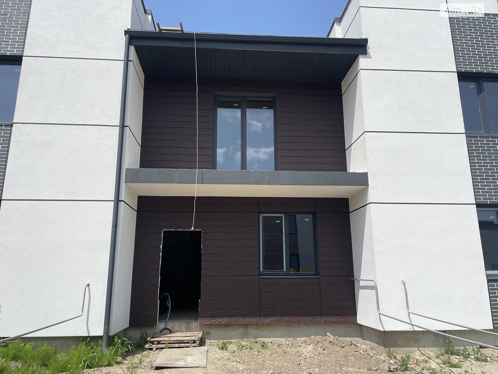 Продаж частини будинку в Рівному, район Авторинок, 4 кімнати фото 1 Продаж частини будинку в Рівному, район Авторинок, 4 кімнати фото 1