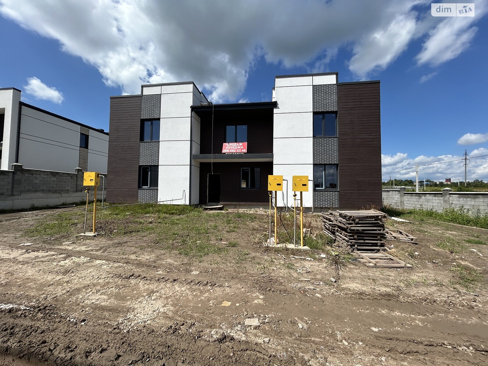 Продажа части дома в Ровно, улица Кулика и Гудачека (Макарова), район Авторынок, 4 комнаты фото 1 Продажа части дома в Ровно, улица Кулика и Гудачека (Макарова), район Авторынок, 4 комнаты фото 1