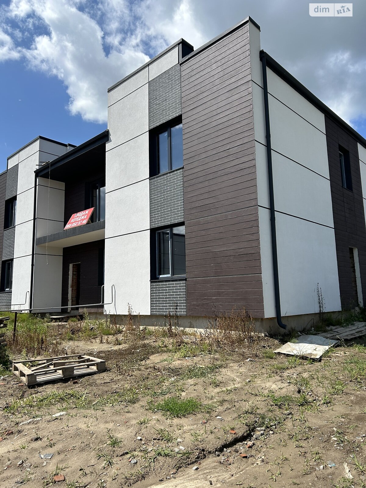 Продажа части дома в Ровно, улица Кулика и Гудачека (Макарова), район Авторынок, 4 комнаты фото 1 Продажа части дома в Ровно, улица Кулика и Гудачека (Макарова), район Авторынок, 4 комнаты фото 1