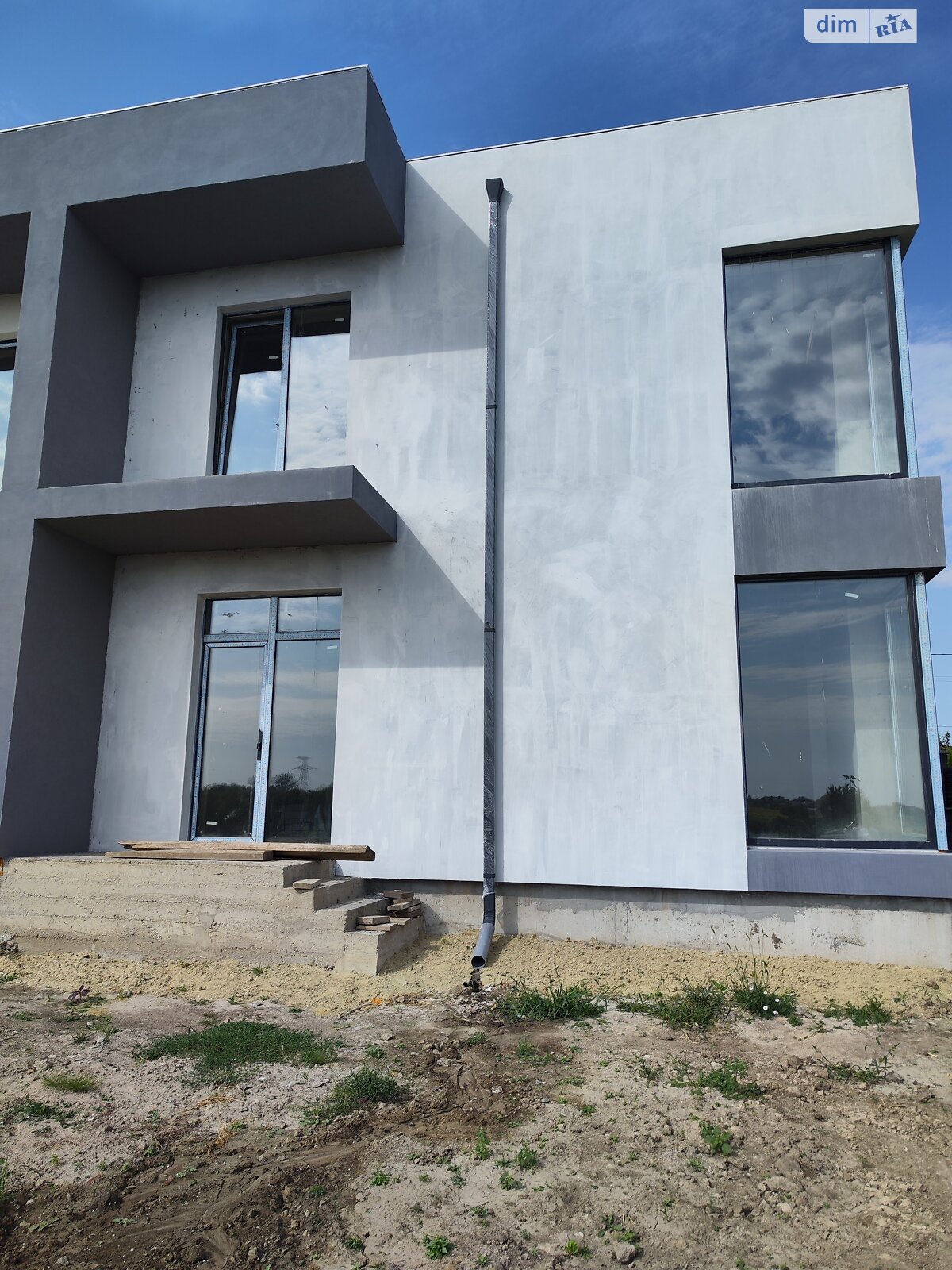 Продаж частини будинку в Рівному, 4 кімнати фото 1 Продаж частини будинку в Рівному, 4 кімнати фото 1