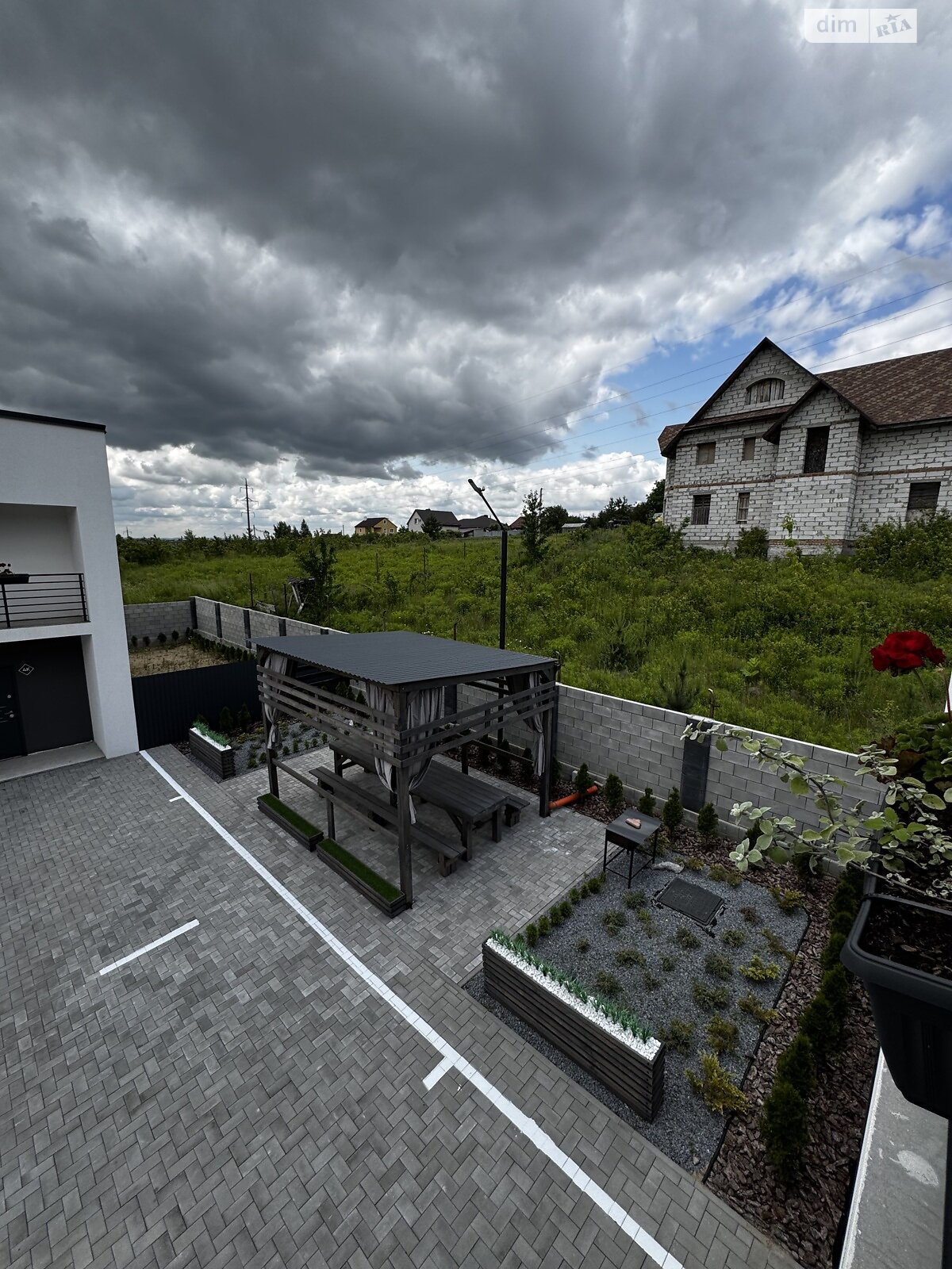 Продажа части дома в Ровно, улица Весенняя, район Красные Горы, 3 комнаты фото 1 Продажа части дома в Ровно, улица Весенняя, район Красные Горы, 3 комнаты фото 1