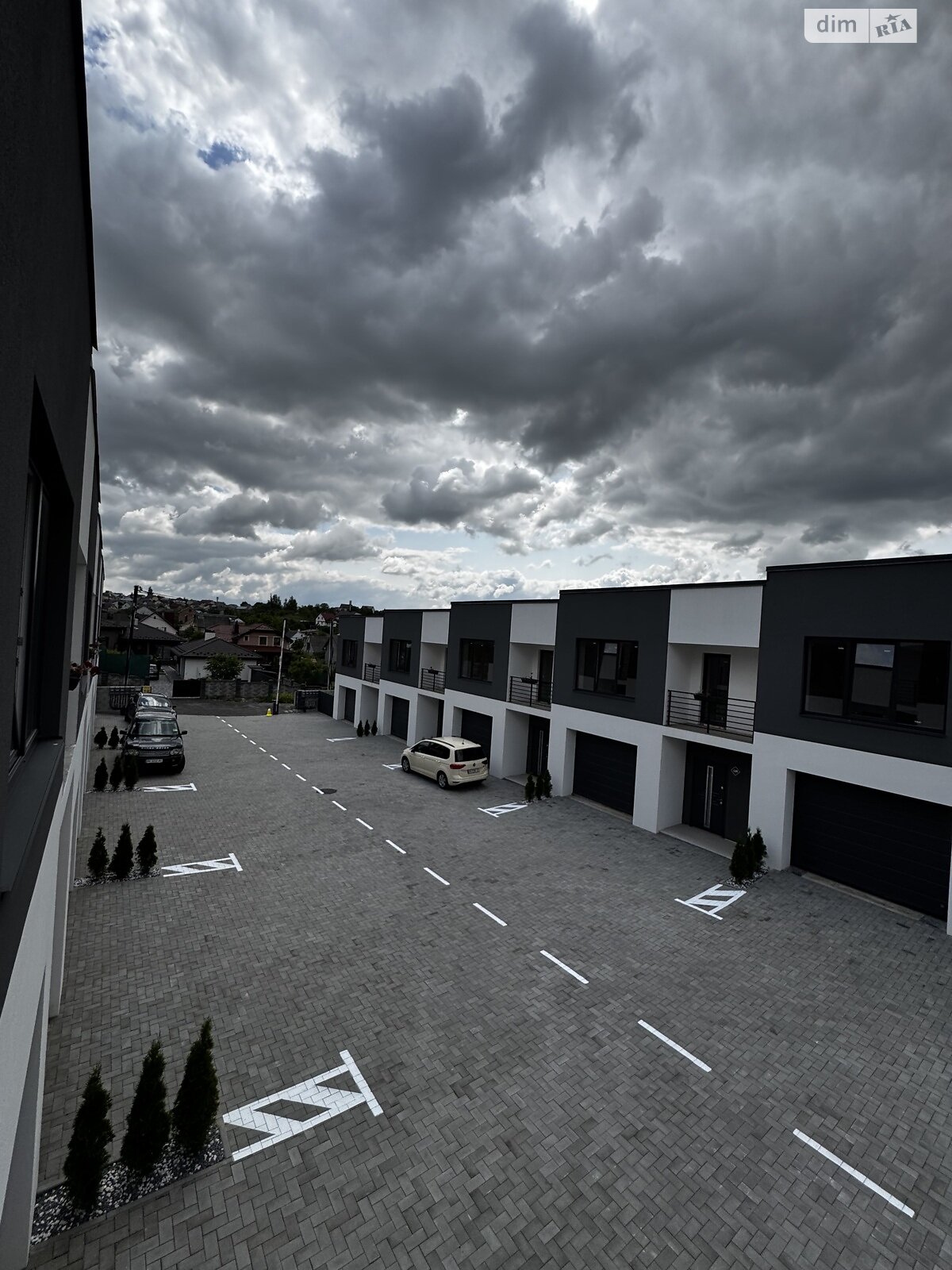 Продажа части дома в Ровно, улица Весенняя, район Красные Горы, 3 комнаты фото 1 Продажа части дома в Ровно, улица Весенняя, район Красные Горы, 3 комнаты фото 1