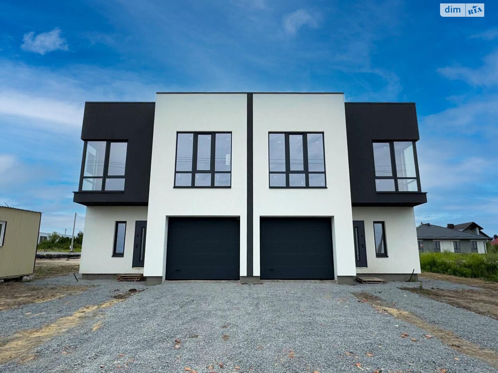 Продажа части дома в Ровно, улица Фабричная, район Ленокомбинат, 4 комнаты фото 1 Продажа части дома в Ровно, улица Фабричная, район Ленокомбинат, 4 комнаты фото 1