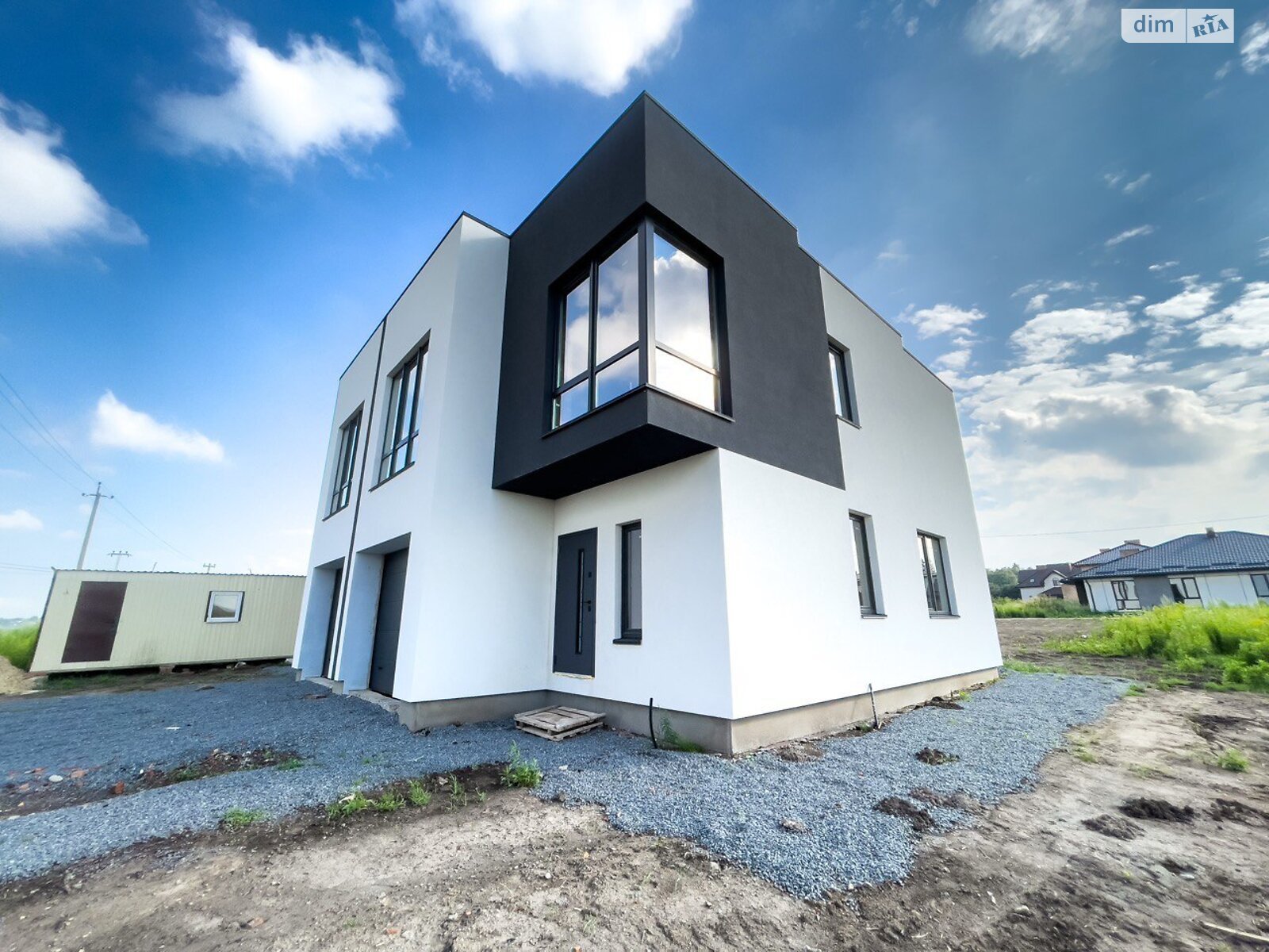 Продажа части дома в Ровно, улица Фабричная, район Ленокомбинат, 4 комнаты фото 1 Продажа части дома в Ровно, улица Фабричная, район Ленокомбинат, 4 комнаты фото 1