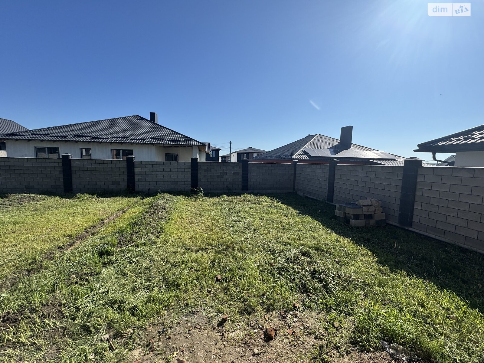 Продажа части дома в Ровно, улица Фабричная, район Ленокомбинат, 3 комнаты фото 1 Продажа части дома в Ровно, улица Фабричная, район Ленокомбинат, 3 комнаты фото 1