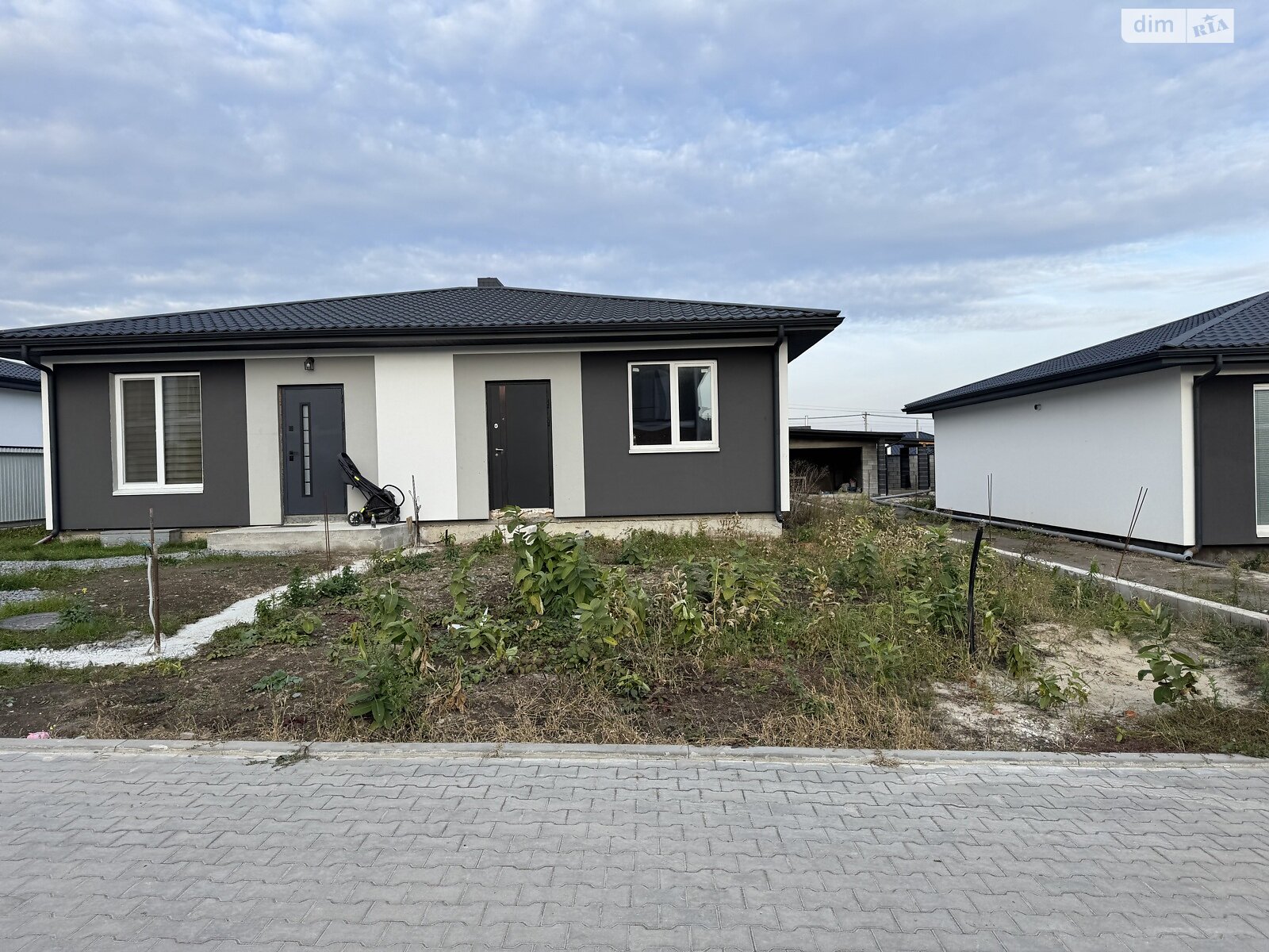 Продажа части дома в Ровно, улица Фабричная, район Ленокомбинат, 2 комнаты фото 1 Продажа части дома в Ровно, улица Фабричная, район Ленокомбинат, 2 комнаты фото 1