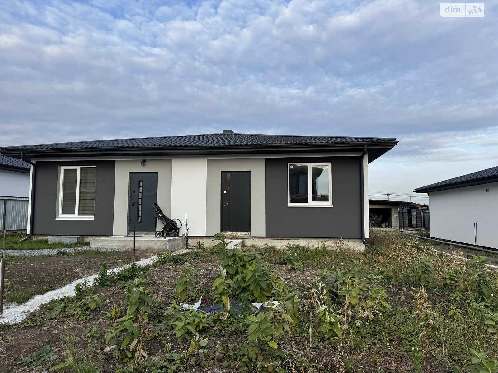 Продажа части дома в Ровно, улица Фабричная, район Ленокомбинат, 2 комнаты фото 1 Продажа части дома в Ровно, улица Фабричная, район Ленокомбинат, 2 комнаты фото 1