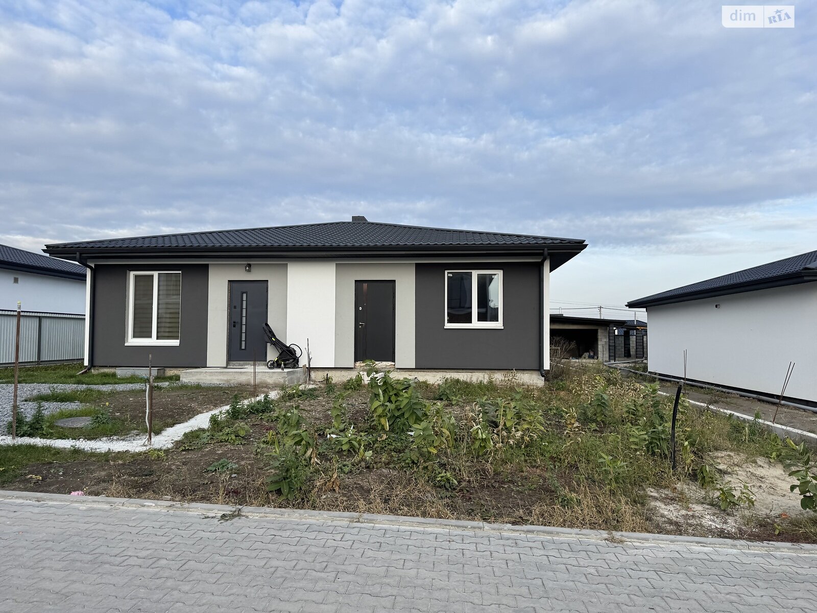 Продажа части дома в Ровно, улица Фабричная, район Ленокомбинат, 2 комнаты фото 1 Продажа части дома в Ровно, улица Фабричная, район Ленокомбинат, 2 комнаты фото 1