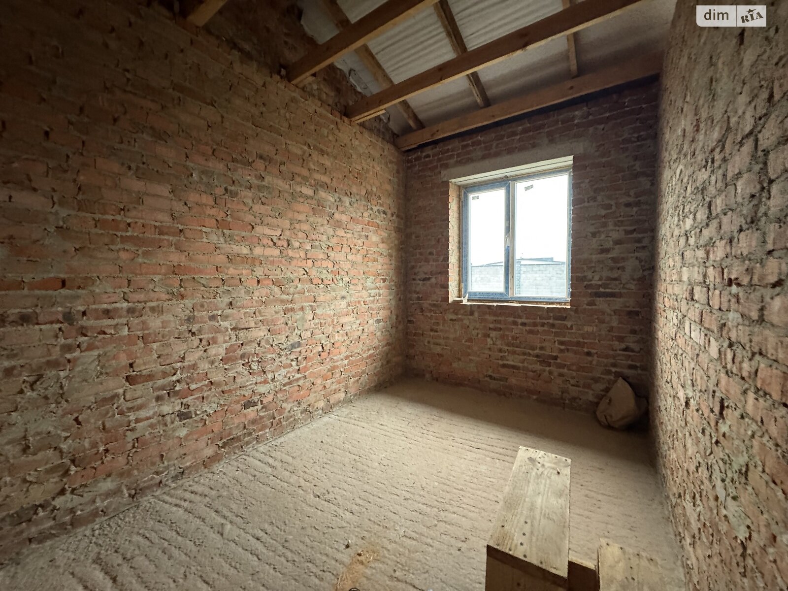 Продажа части дома в Ровно, улица Фабричная, район Ленокомбинат, 2 комнаты фото 1 Продажа части дома в Ровно, улица Фабричная, район Ленокомбинат, 2 комнаты фото 1