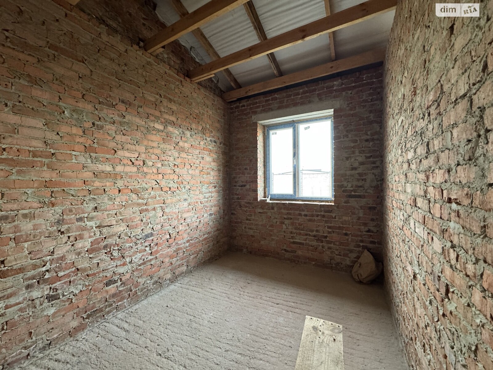 Продажа части дома в Ровно, улица Фабричная, район Ленокомбинат, 2 комнаты фото 1 Продажа части дома в Ровно, улица Фабричная, район Ленокомбинат, 2 комнаты фото 1