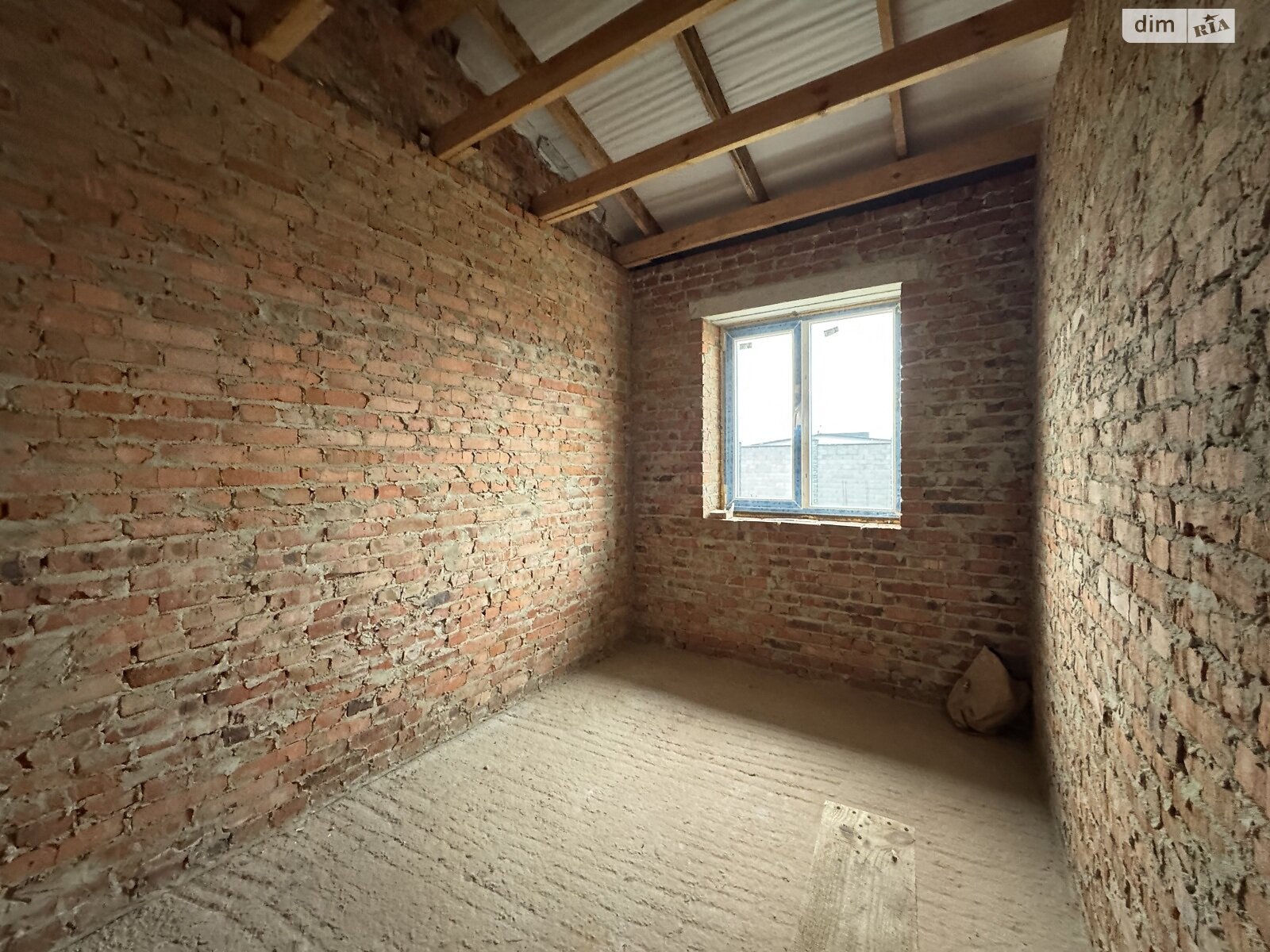 Продажа части дома в Ровно, улица Фабричная, район Ленокомбинат, 2 комнаты фото 1 Продажа части дома в Ровно, улица Фабричная, район Ленокомбинат, 2 комнаты фото 1