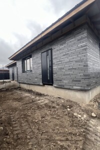 Продажа части дома в Ровно, улица Фабричная, район Ленокомбинат, 3 комнаты фото 2 Продажа части дома в Ровно, улица Фабричная, район Ленокомбинат, 3 комнаты фото 2