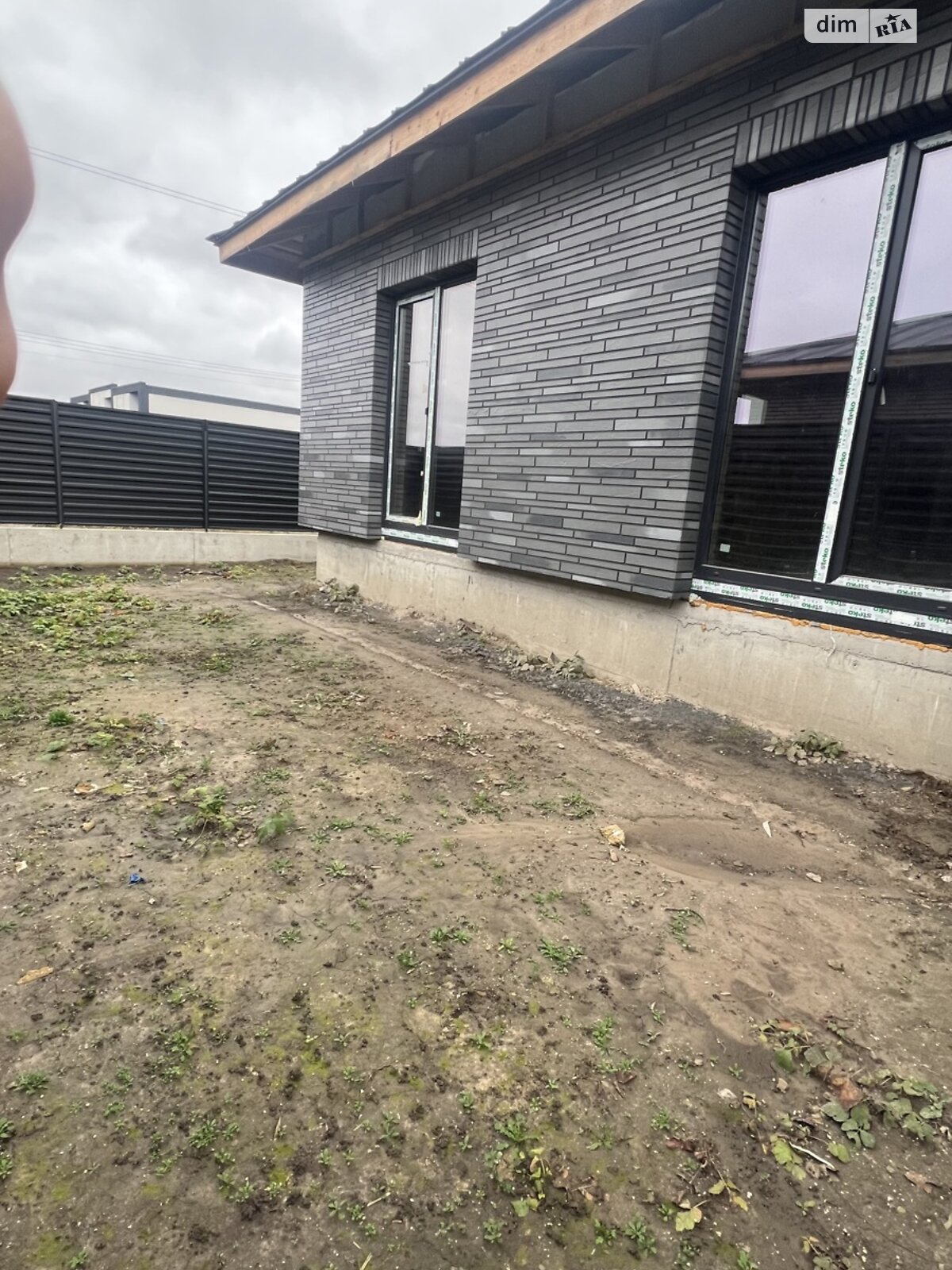 Продажа части дома в Ровно, улица Фабричная, район Ленокомбинат, 3 комнаты фото 1 Продажа части дома в Ровно, улица Фабричная, район Ленокомбинат, 3 комнаты фото 1