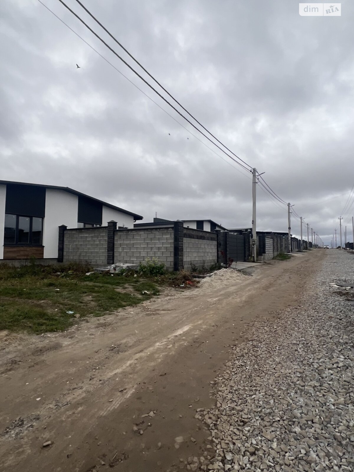 Продажа части дома в Ровно, улица Фабричная, район Ленокомбинат, 3 комнаты фото 1 Продажа части дома в Ровно, улица Фабричная, район Ленокомбинат, 3 комнаты фото 1