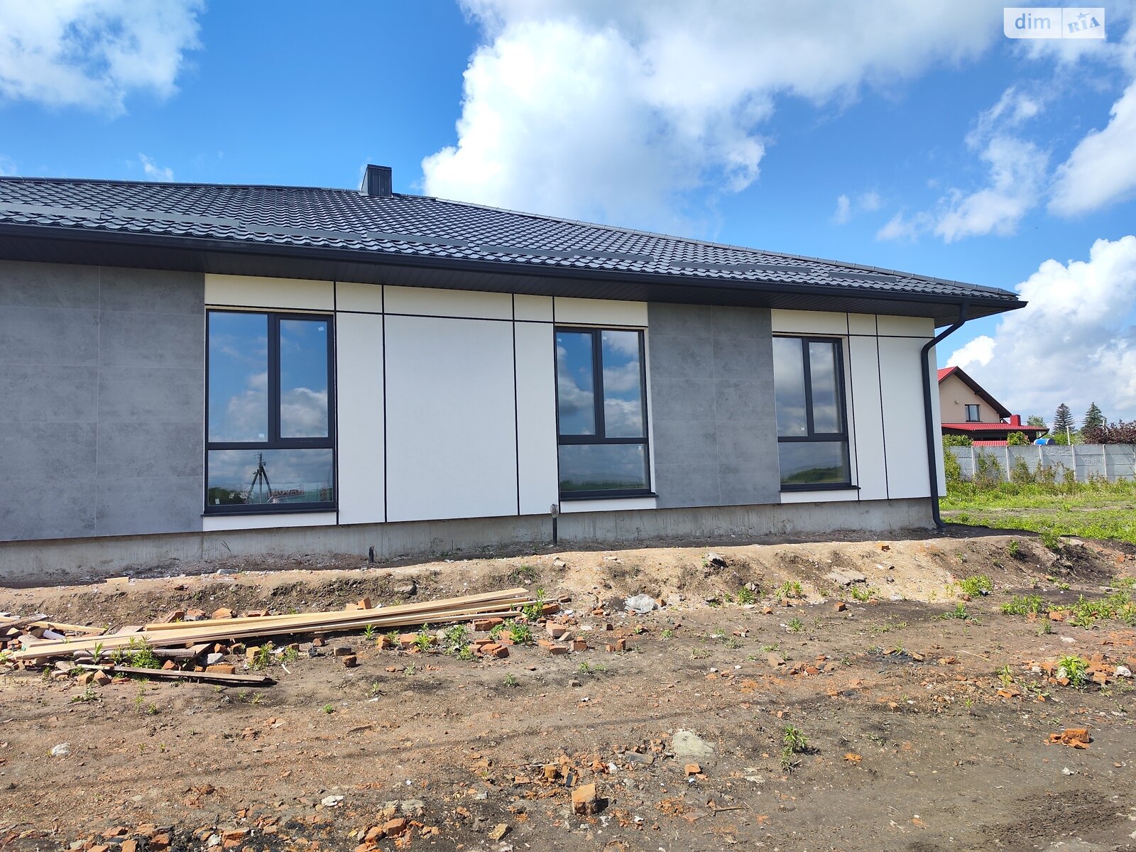 Продаж частини будинку в Рівному, район Льонокомбінат, 4 кімнати фото 1 Продаж частини будинку в Рівному, район Льонокомбінат, 4 кімнати фото 1