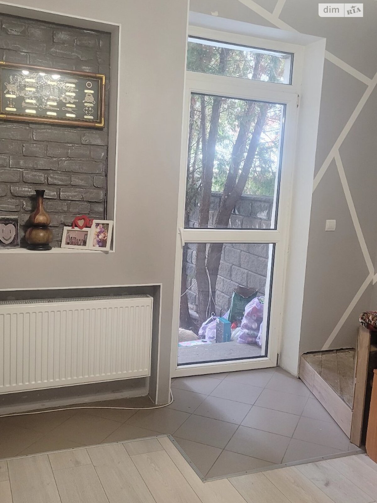 Продаж частини будинку в Рівному, вулиця Центральної Ради (Карбишева), район Мелроуз, 5 кімнат фото 1 Продаж частини будинку в Рівному, вулиця Центральної Ради (Карбишева), район Мелроуз, 5 кімнат фото 1