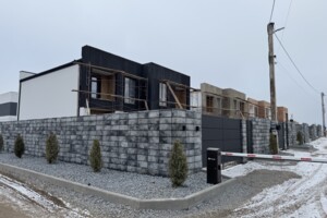 Продаж частини будинку в Рівному, вулиця Сергія Голубєва, район Щасливе, 3 кімнати фото 2