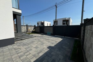Продаж частини будинку в Рівному, район Щасливе, 3 кімнати фото 2