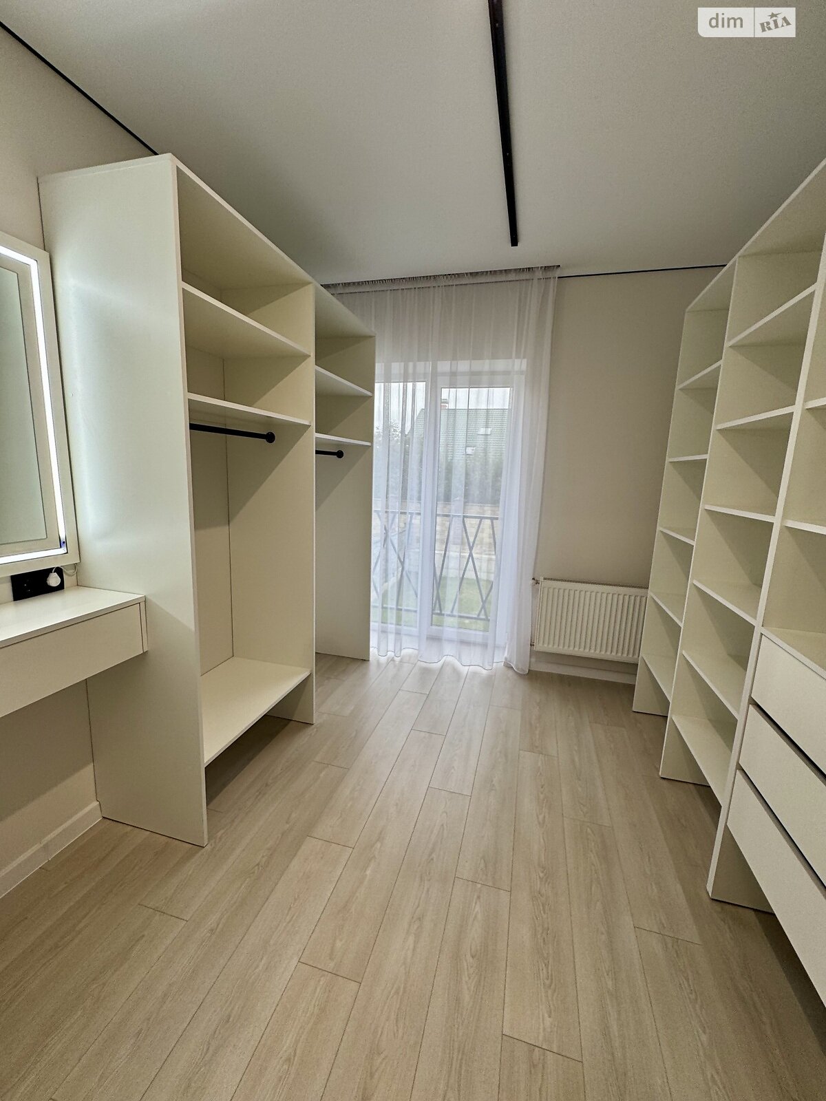 Продаж частини будинку в Рівному, вулиця Ярослава Стецько, район Щасливе, 3 кімнати фото 1