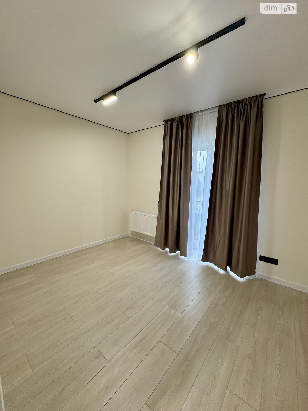 Продаж частини будинку в Рівному, вулиця Ярослава Стецько, район Щасливе, 3 кімнати фото 1