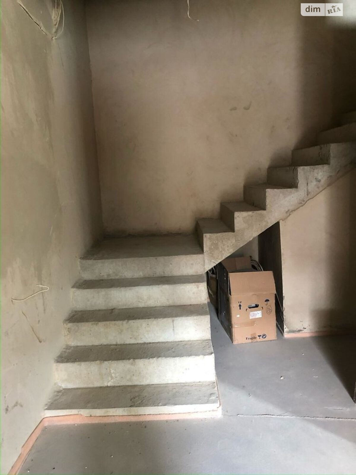 Продажа части дома в Ровно, улица Степана Демьянчука, 5 комнат фото 1 Продажа части дома в Ровно, улица Степана Демьянчука, 5 комнат фото 1