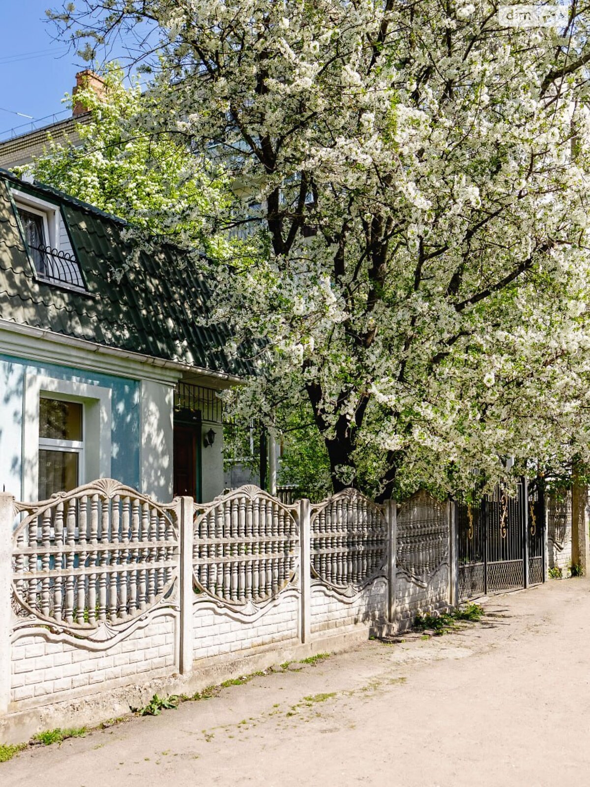 Продаж частини будинку в Рівному, вулиця Шевченка, район Центр, 5 кімнат фото 1 Продаж частини будинку в Рівному, вулиця Шевченка, район Центр, 5 кімнат фото 1