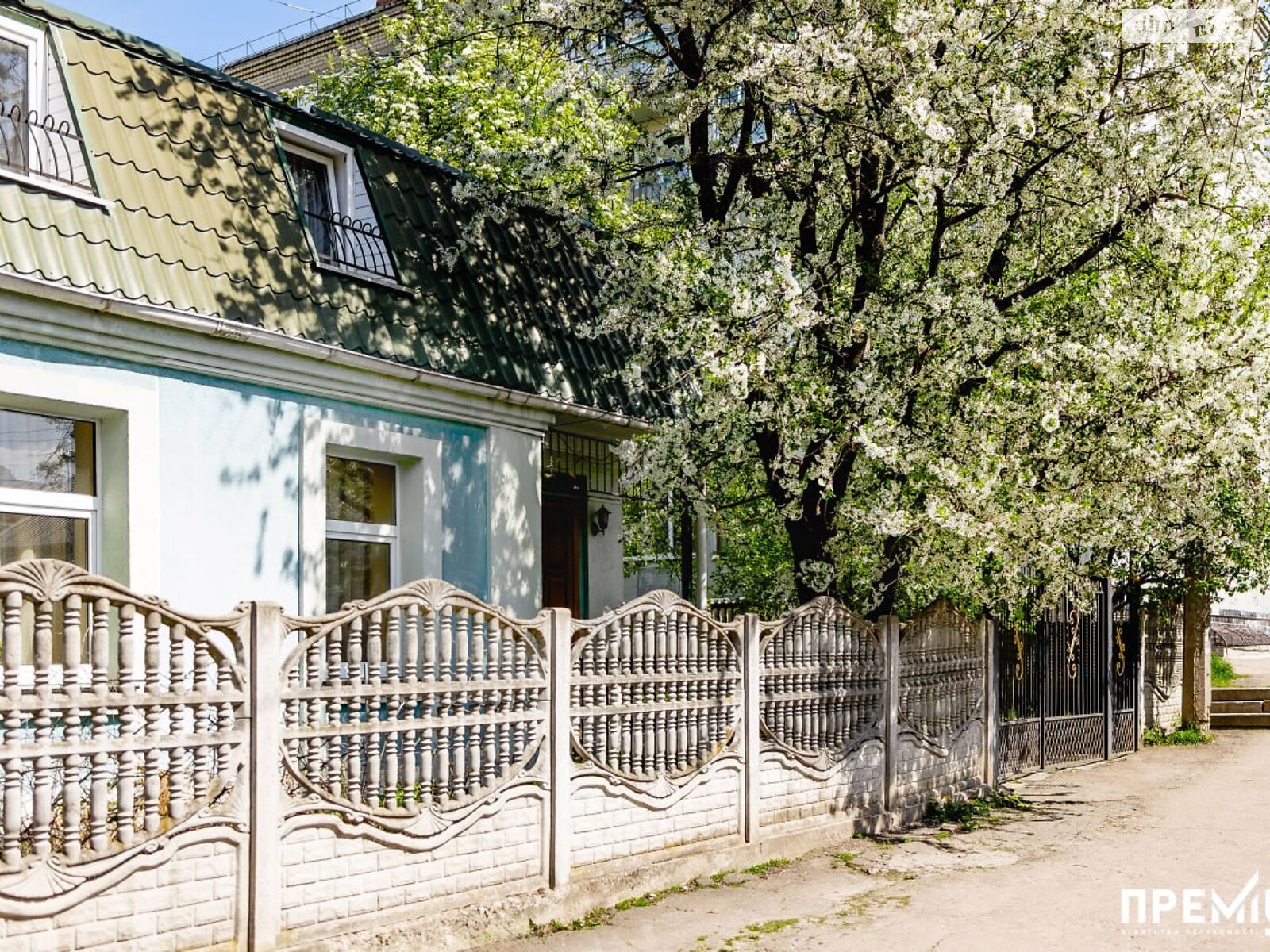 Продаж частини будинку в Рівному, вулиця Шевченка, район Центр, 5 кімнат фото 1 Продаж частини будинку в Рівному, вулиця Шевченка, район Центр, 5 кімнат фото 1