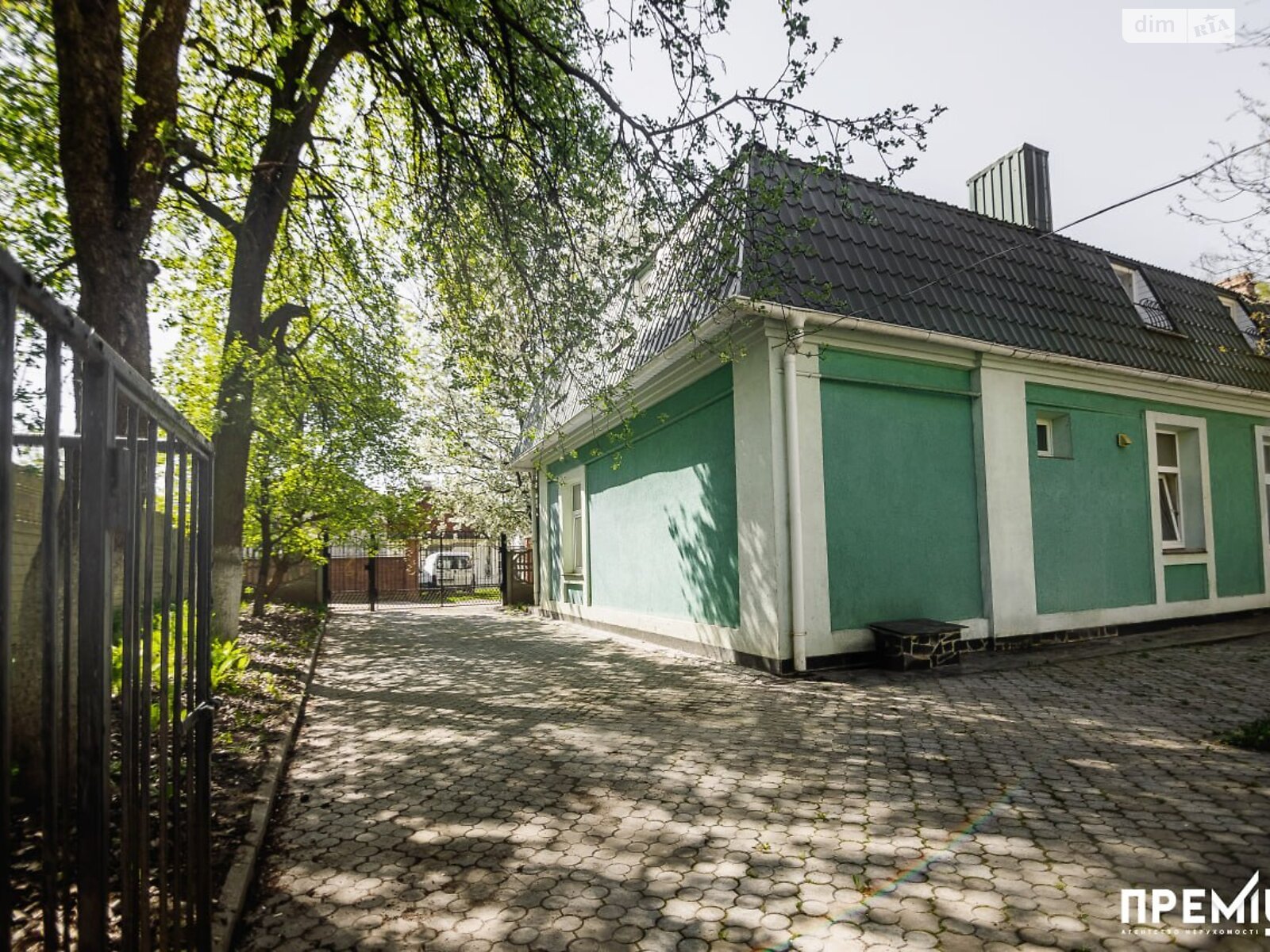 Продаж частини будинку в Рівному, вулиця Шевченка, район Центр, 5 кімнат фото 1 Продаж частини будинку в Рівному, вулиця Шевченка, район Центр, 5 кімнат фото 1