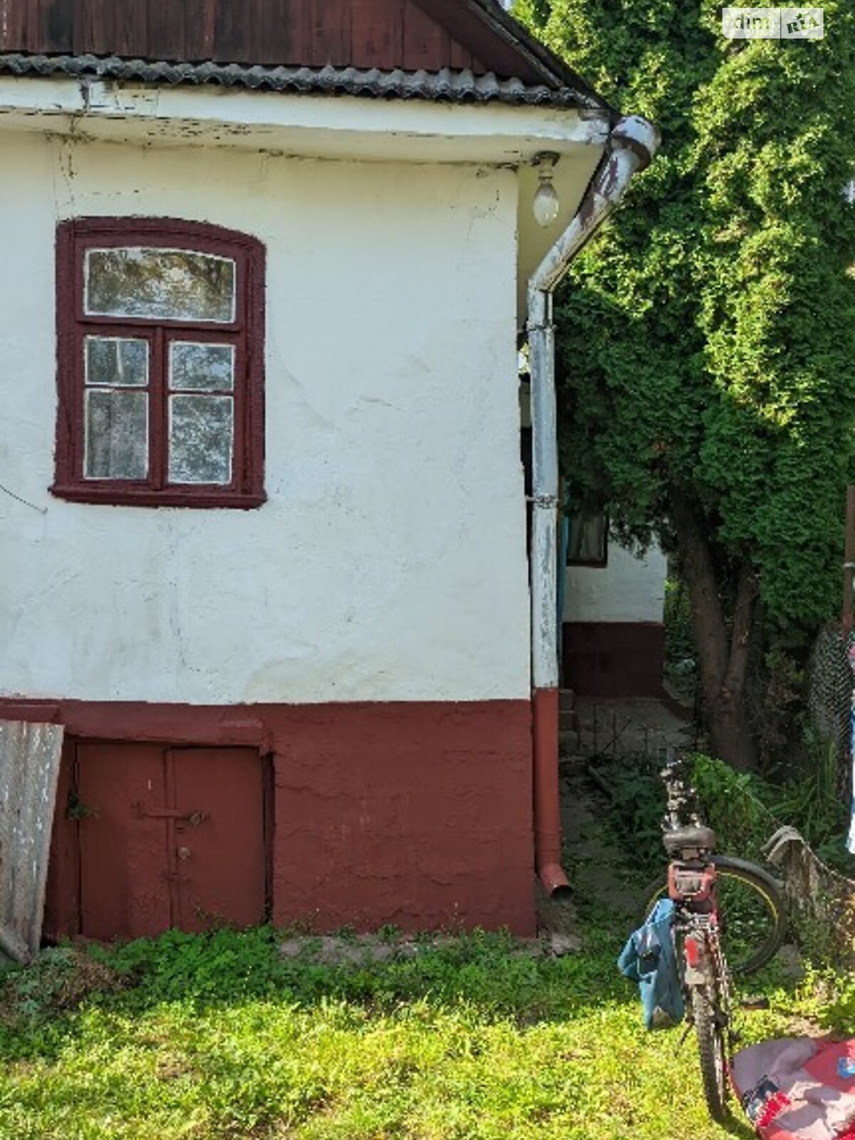 Продаж частини будинку в Рівному, вулиця Валерія Опанасюка (Пирогова), район Центр, 3 кімнати фото 1