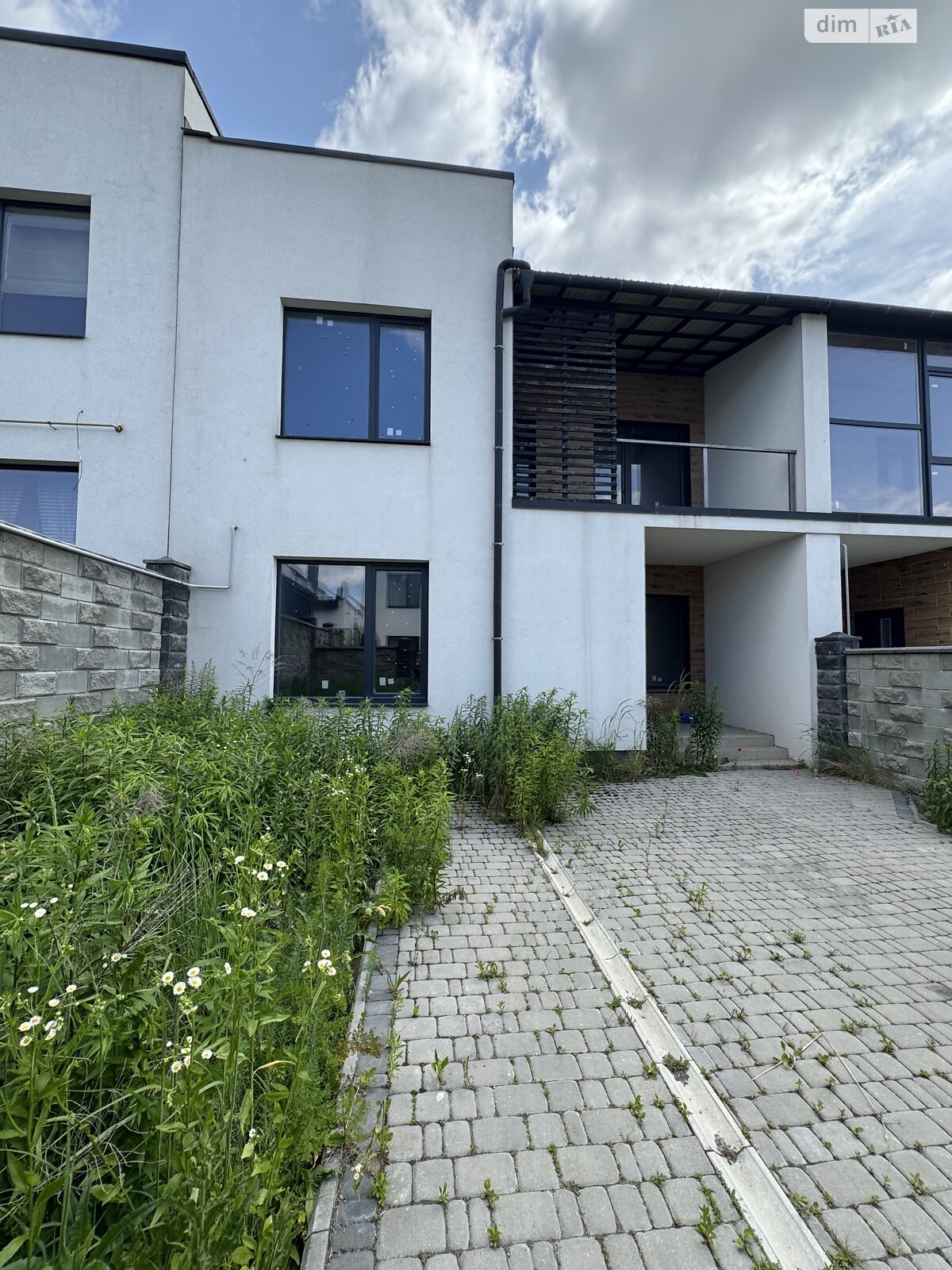 Продажа части дома в Ровно, улица Героев Крут 5, район Южный, 3 комнаты фото 1 Продажа части дома в Ровно, улица Героев Крут 5, район Южный, 3 комнаты фото 1