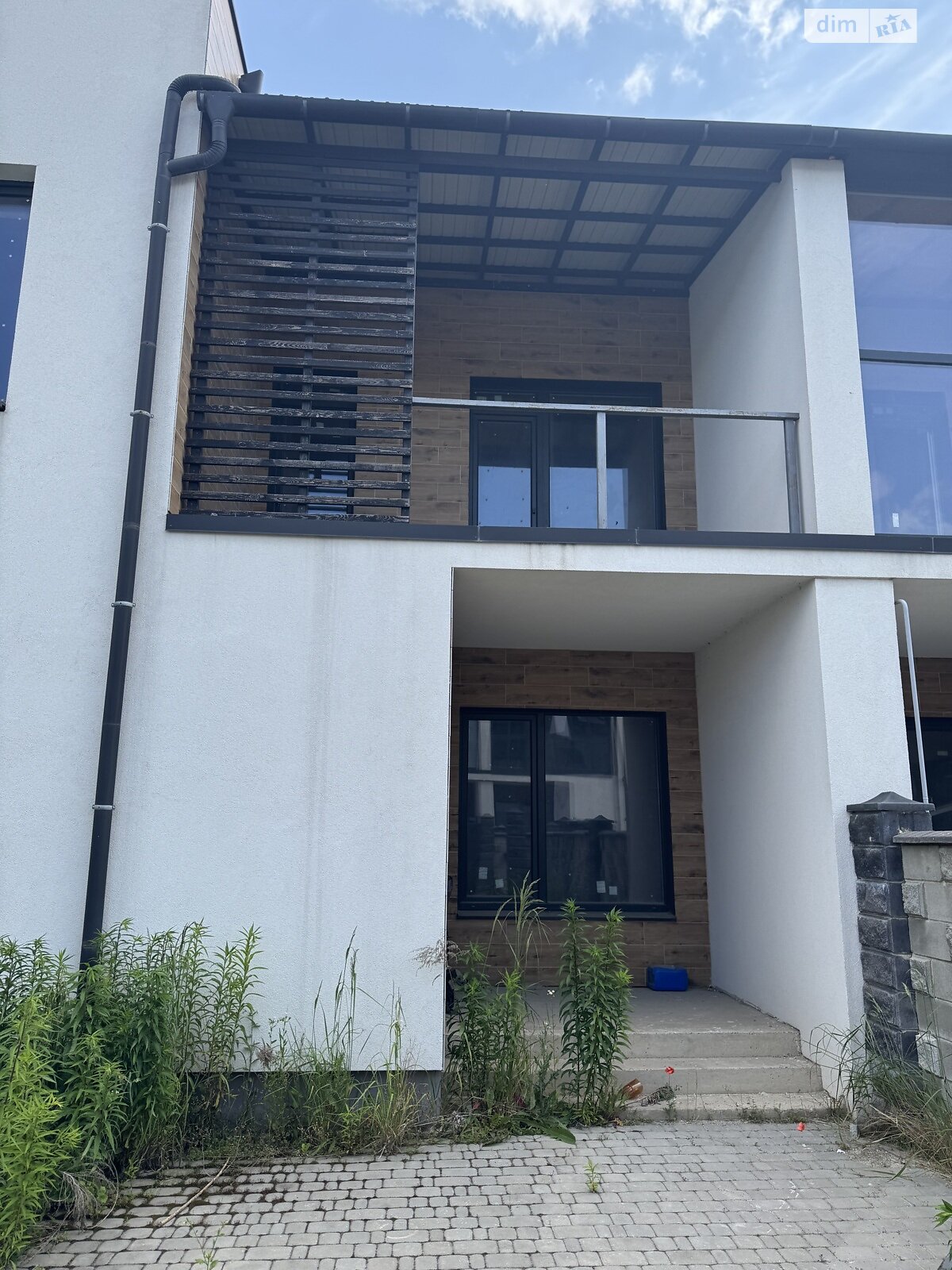 Продажа части дома в Ровно, улица Героев Крут 5, район Южный, 3 комнаты фото 1 Продажа части дома в Ровно, улица Героев Крут 5, район Южный, 3 комнаты фото 1