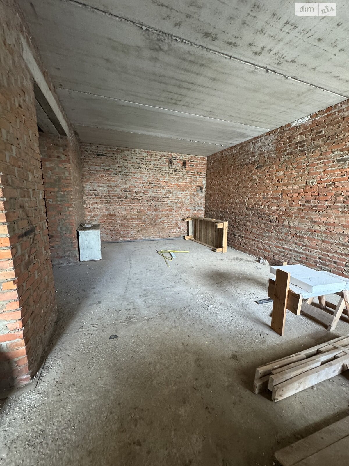 Продажа части дома в Ровно, улица Героев Крут 5, район Южный, 3 комнаты фото 1 Продажа части дома в Ровно, улица Героев Крут 5, район Южный, 3 комнаты фото 1