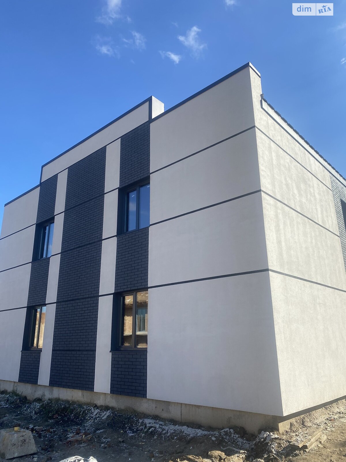 Продажа части дома в Ровно, улица Кулика и Гудачека (Макарова), район Ювилейный, 4 комнаты фото 1 Продажа части дома в Ровно, улица Кулика и Гудачека (Макарова), район Ювилейный, 4 комнаты фото 1