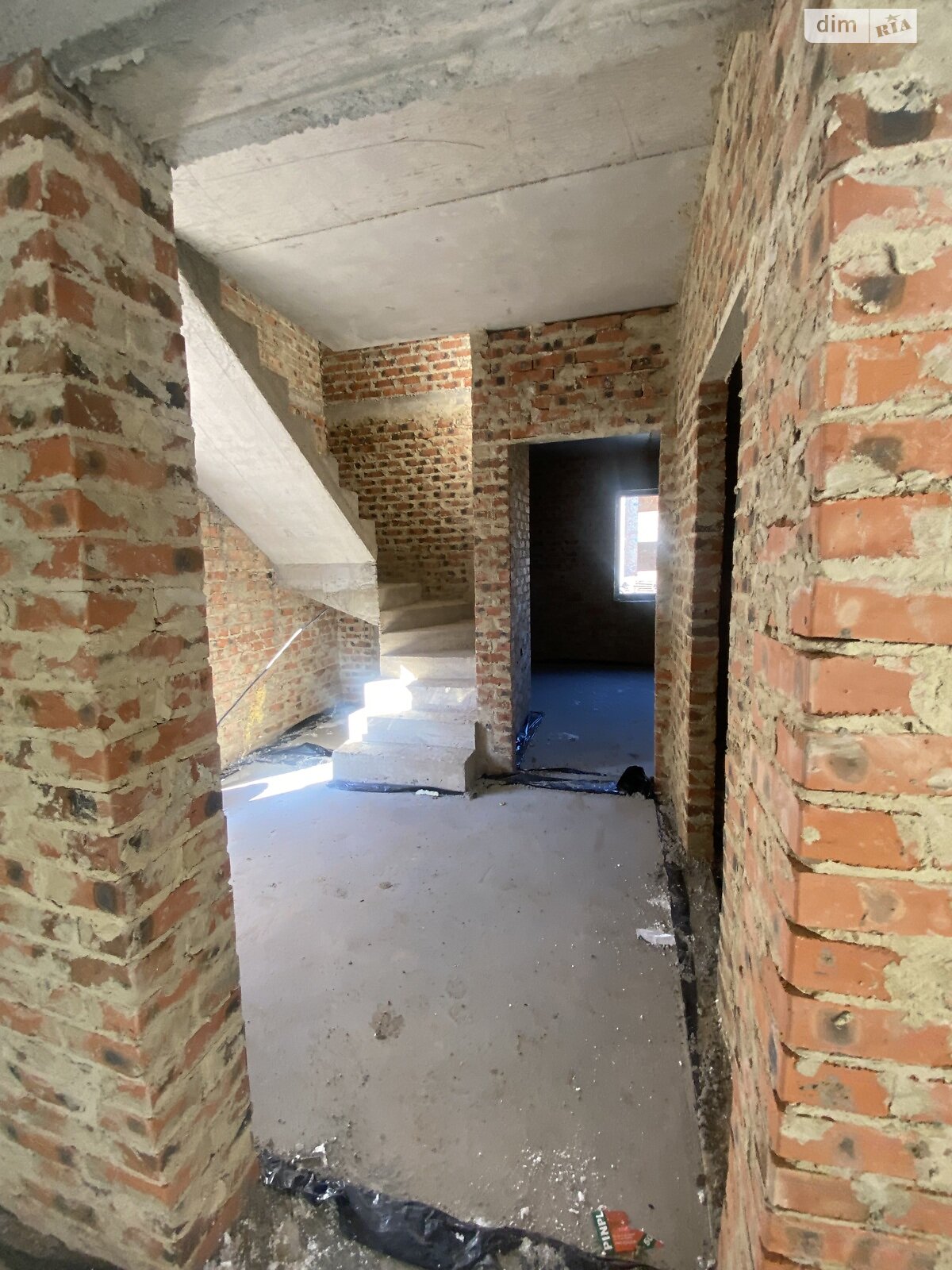 Продажа части дома в Ровно, улица Кулика и Гудачека (Макарова), район Ювилейный, 4 комнаты фото 1 Продажа части дома в Ровно, улица Кулика и Гудачека (Макарова), район Ювилейный, 4 комнаты фото 1