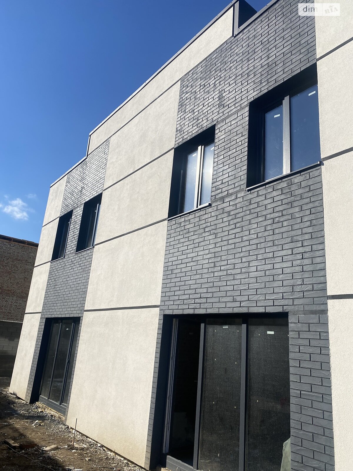 Продажа части дома в Ровно, улица Кулика и Гудачека (Макарова), район Ювилейный, 4 комнаты фото 1 Продажа части дома в Ровно, улица Кулика и Гудачека (Макарова), район Ювилейный, 4 комнаты фото 1