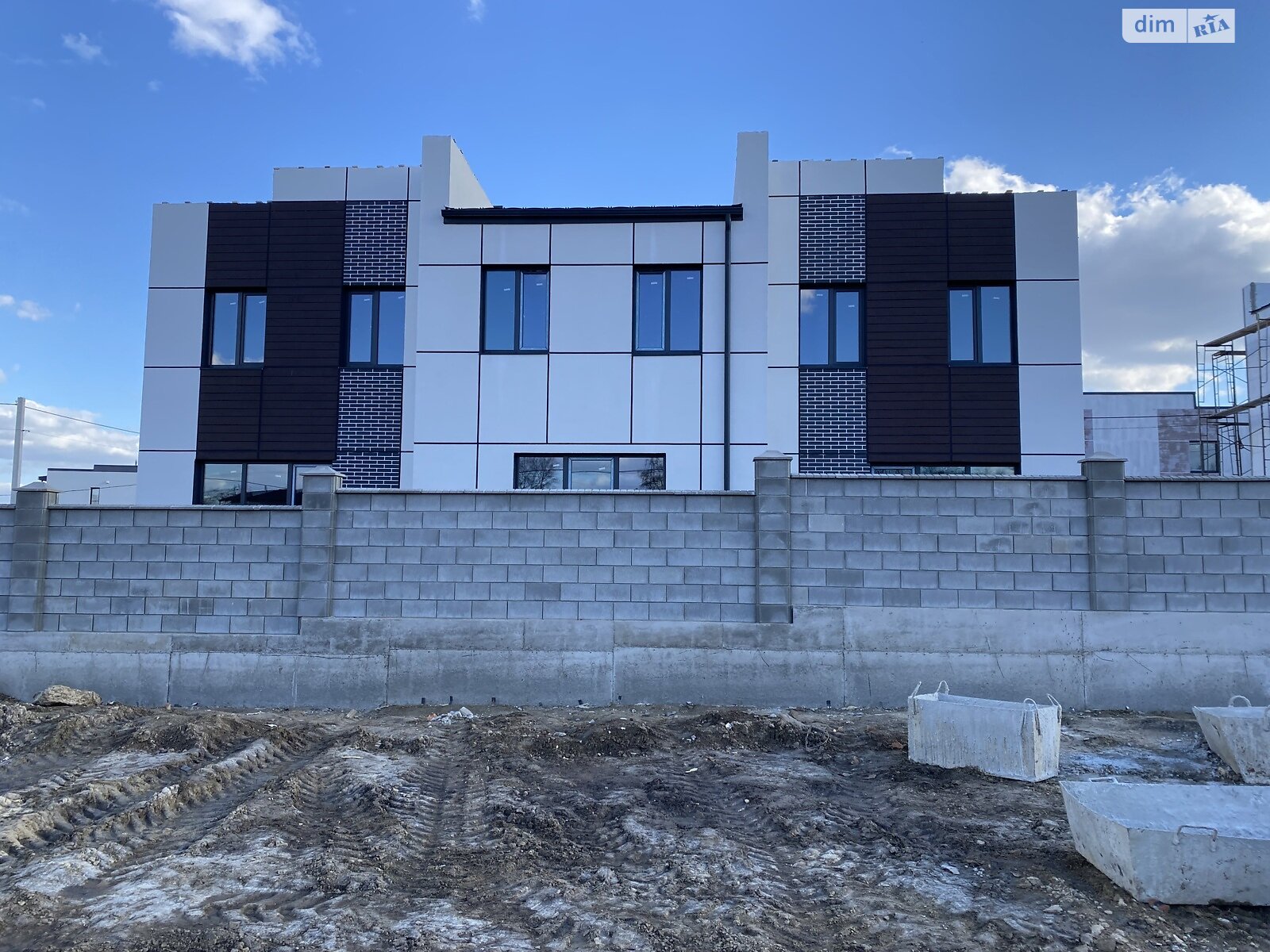 Продаж частини будинку в Рівному, вулиця Кулика і Гудачека (Макарова), район Ювілейний, 4 кімнати фото 1 Продаж частини будинку в Рівному, вулиця Кулика і Гудачека (Макарова), район Ювілейний, 4 кімнати фото 1