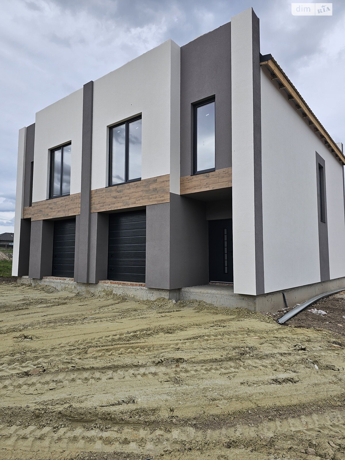 Продажа части дома в Ровно, улица Кулика и Гудачека (Макарова), район Ювилейный, 3 комнаты фото 1 Продажа части дома в Ровно, улица Кулика и Гудачека (Макарова), район Ювилейный, 3 комнаты фото 1