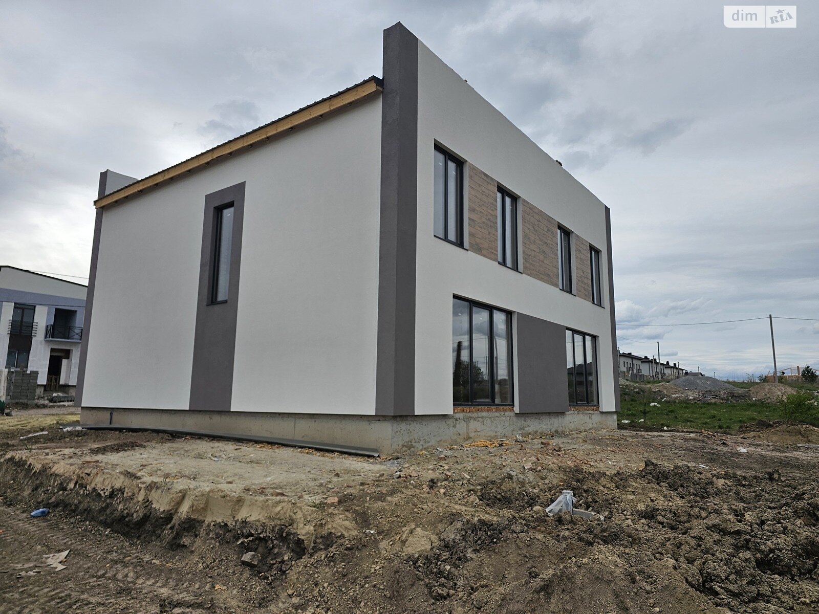 Продажа части дома в Ровно, улица Кулика и Гудачека (Макарова), район Ювилейный, 3 комнаты фото 1 Продажа части дома в Ровно, улица Кулика и Гудачека (Макарова), район Ювилейный, 3 комнаты фото 1