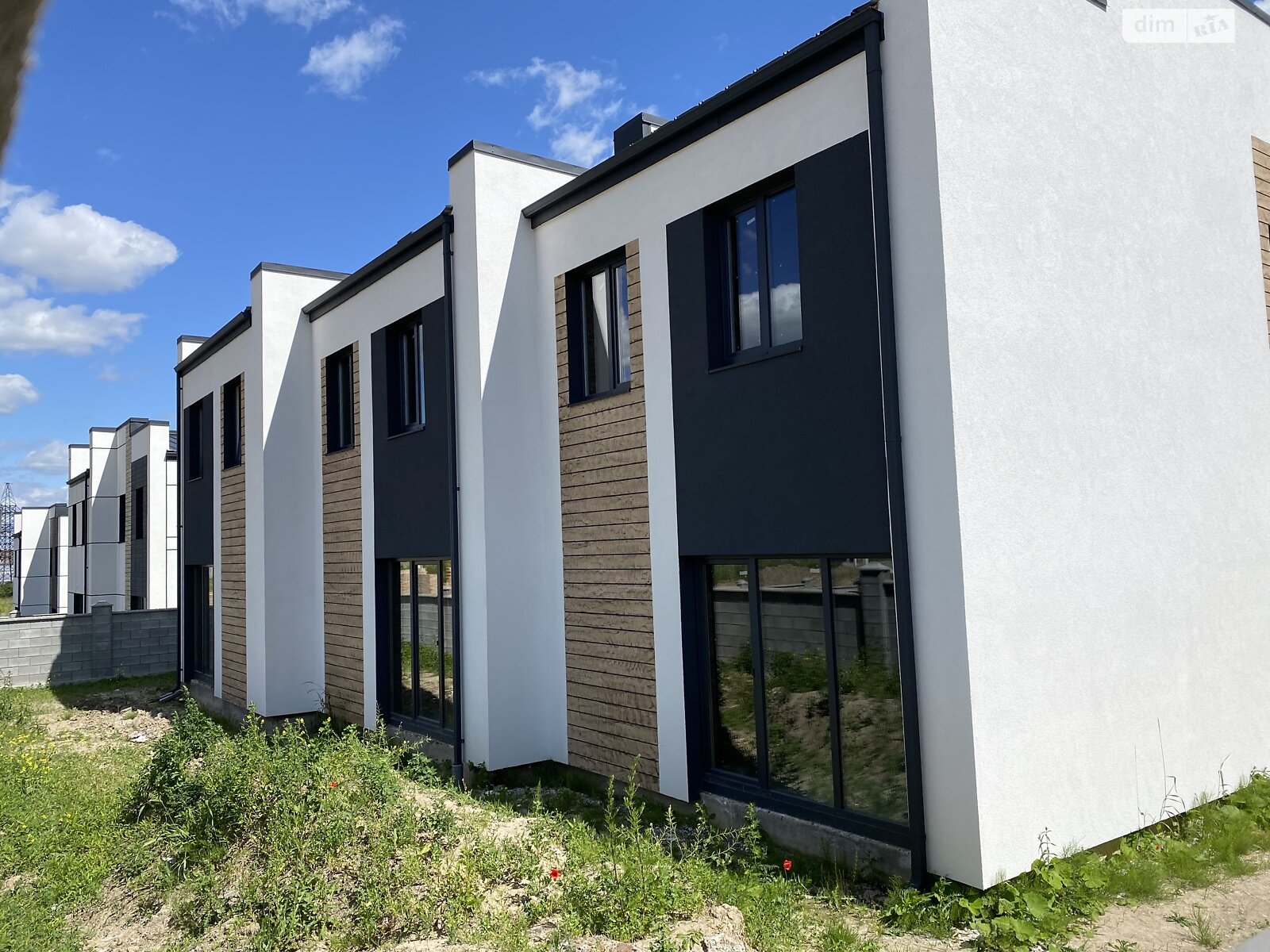 Продажа части дома в Ровно, улица Кулика и Гудачека (Макарова), район Ювилейный, 4 комнаты фото 1 Продажа части дома в Ровно, улица Кулика и Гудачека (Макарова), район Ювилейный, 4 комнаты фото 1
