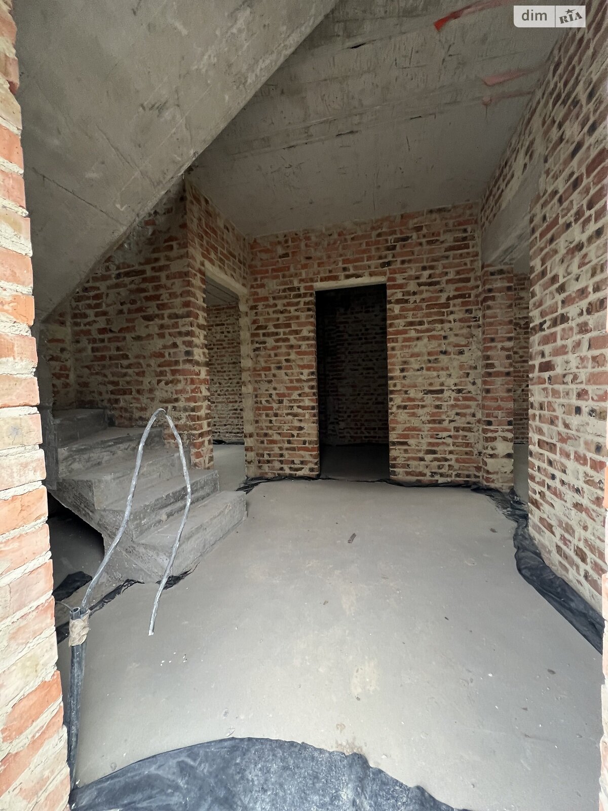 Продаж частини будинку в Рівному, вулиця Кулика і Гудачека (Макарова), район Ювілейний, 4 кімнати фото 1