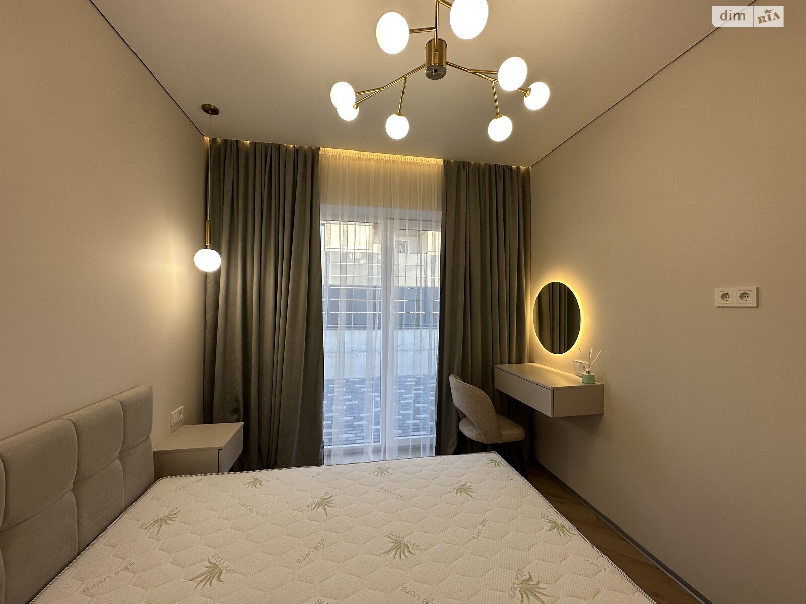 Продаж частини будинку в Рівному, масив Макарова, район Ювілейний, 3 кімнати фото 1 Продаж частини будинку в Рівному, масив Макарова, район Ювілейний, 3 кімнати фото 1