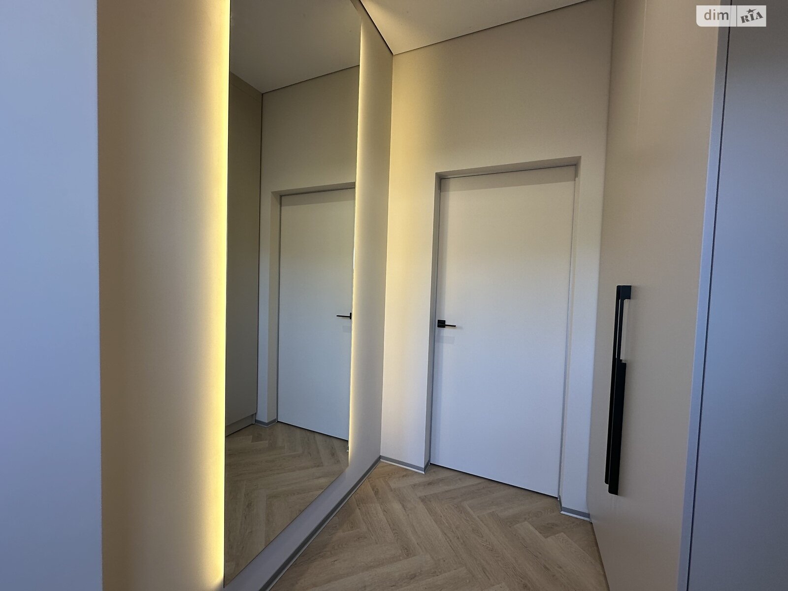 Продаж частини будинку в Рівному, масив Макарова, район Ювілейний, 3 кімнати фото 1 Продаж частини будинку в Рівному, масив Макарова, район Ювілейний, 3 кімнати фото 1